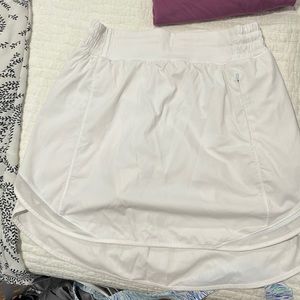 Lululemon Size 4 Skort
